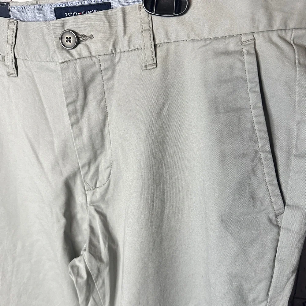 Tommy Hilfiger custom fit straight through hip and thigh. - Picture 3 of 9